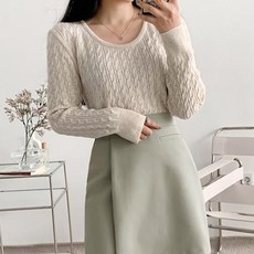 엠버조이크롭니트