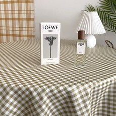 체크무늬식탁보