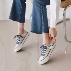 가벼운스니커즈