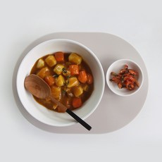 ade.l 橢圓形矽膠餐墊, 淺褐色的, 1入