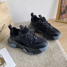144180956f5b42ad8e5865bc5eca425b.jpg