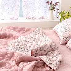 The Zari 環保抗菌超細纖維兩用鋪蓋, Ellia Pink