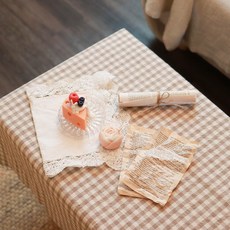 체크무늬식탁보