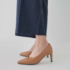 솔트앤초콜릿 슬림 스퀘어 토 V컷 쿠션 펌프스 7cm 412131009
