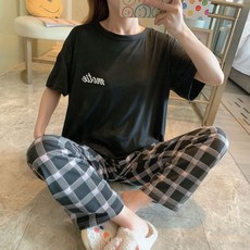 구디프 여성용 모티 무지 라운드 반팔티 + 체크 파자마 바지 세트
