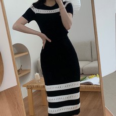 펀칭니트투피스