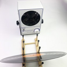 27b416f6d5d6b0947c6bba507fab948fdbe90ad21f5d684ff472fae17f00.jpg