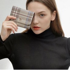 헤지스브라운로고패턴가죽중지갑