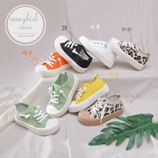 유아 키즈 어린이 아동 옷 남아 여아 상하복 아기 유치원 운동화 여아 캔디컬러 보드화 신발 끈 매지 않고 편한 신발 신고 스타일링