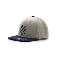 블랙클로버스냅백