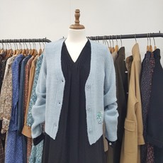 써스데이아일랜드가디건