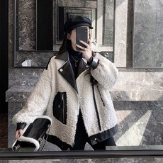 c26504af5da5a3f7d2785089cfa3eee5ef539ede908ce329273750dd61f8.jpg