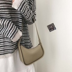 376ae06d12a6ff1caf00fa632ff963ac54e7cb68040a6f4fd23187e2a5d7.jpg