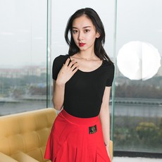 a0472516133d0465daca89a7a98379f4d5c623ef0907418a78b0310b81fd.jpg