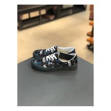 861381e9a35aa05fd8e9d402607783a98afd5324a042d545a4a33c006c73.jpg