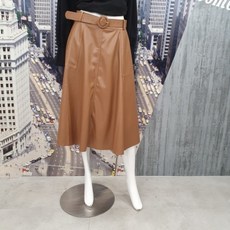 르니앤맥코이티셔츠