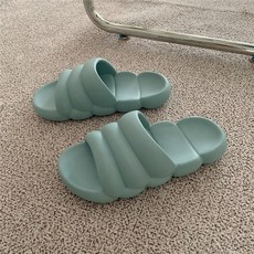 푹신한 구름 슬리퍼 실내 사무실 기숙사 교실 쿠션 마약 임산부 할머니 말랑말랑 젤리 고무 회사 커플 폭신한 모찌 학원 신묘한 예쁜 쿠션좋은 패딩 무지 거실 소리 안나는 방수 집안