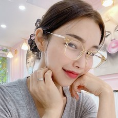 뿔테안경+코받침