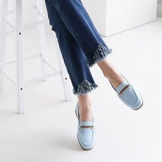 f21ce3378d0e19af03384752581015ef5df4bab2ee13042b7fd91cae03f3.jpg