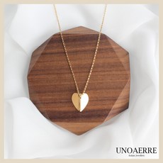 우노아레목걸이