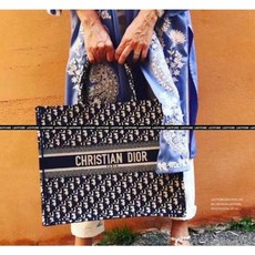 TOP고퀄리티) 각이 예쁘게 잡힌 수납력 좋은 오블리크 쇼퍼BAG / 주문폭주