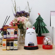 와이에이치투 향기나는 고양이 탁상시계 캐치비 클락, 레드