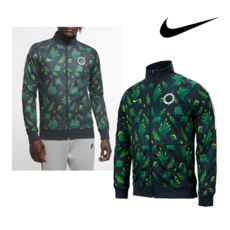 나이키스투시아노락