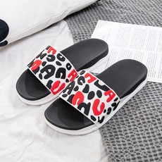 나이키힙색꽃무늬