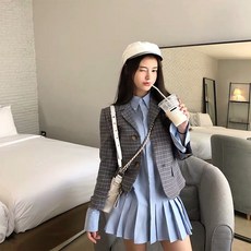 1cf9be58dfa6de90270e55f997473fb10b87f45c665810f5f6edd47bee22.jpg