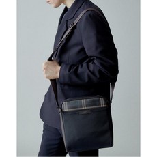 헤지스 악세서리 남성 20SS [DUBLIN] 브라운 가죽배색 크로스백 HJBA0E030W3