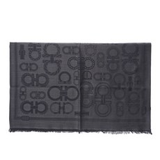 페라가모울스카프