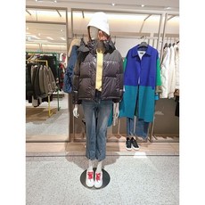 3dbef55905ea277c0d90bbc0f3bb803cfbb1724dbb574c11a2e1d9a3afcd.jpg