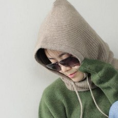 라쿤털 겨울용 니트스커트 모조카라 후드 남녀 보온 캐시미어 모자 귀보호 넥워머 일체형 매치하기좋은 모자달린스커트