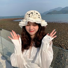 힐프샵 핸드메이드 버킷햇 홍차영 빈센조 전여빈 니트 모자 제주도 캠핑 펜트하우스2 나애교 주석경 옷 빈티지 패션 봄 여름 데일리 데이트 룩