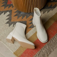 롱부츠 가죽 여자 숏부츠 통굽 M2022 새로운 복가을 쿠에른부츠 중간 굽이있는 여성용 검은 색 짧은 부츠 2023 가을 겨울 정사각형 발가락 짧은 튜브 탄성 슬림 부츠 싱글 부츠 가죽 부츠 여성용 하이힐 부츠