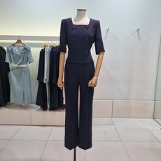 지고트점프슈트