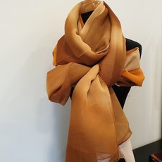 아놀드파마 롱쉬폰스카프.. 봄간절기에 가볍게코디... 뉴코아울산성남점