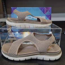 스케쳐스쥬얼샌들