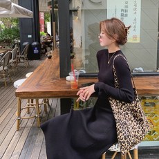 써스데이아일랜드트렌치코트