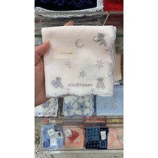 질스튜어트손수건