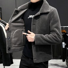 e4c7c8ae69f9b055269ed3a88963076a4693eba5db81cbb70bcd70f7b412.jpg