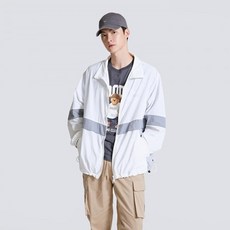 스파오윈드브레이커