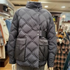 9fd4891e2809545a697be6db4ee559d39477aa4a7c766f08881e70725be8.jpg