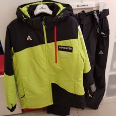 6e1420efaceb2bdaf4c0bc2cd7067afca7b2a2090c3945b2c4dbc50d65e4.jpg