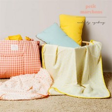 쁘띠마르숑 도트폼폼 블랭킷 PINK YELLOW 72N084902