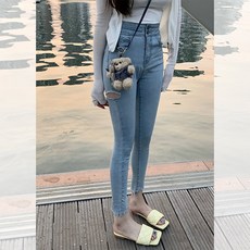 a39fb768eb72f500aabd835e668a8e2a174f9ae0a0300f7017a5de54cb5e.jpg