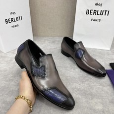 Berluti Playtime SS24 남성 비즈니스 조각 구두 남성 신발 가죽 정장 페달 옥스퍼드 수제 르푸 신발 2 배색 - 벨루티구두