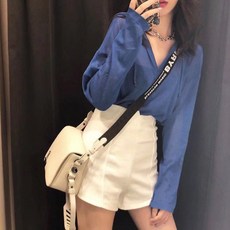 882c3d2ba3a49a0445f55196661e29d097666f52b777a72b4df1659ed31e.jpg