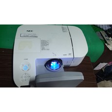 단초점프로젝터
