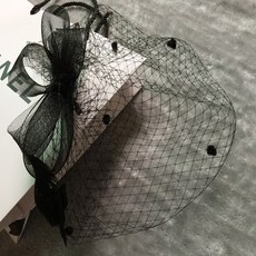 bb90753662e37b142e8b9ef79df0f31d9be65448b1f3c807e713e1ad12c4.jpg
